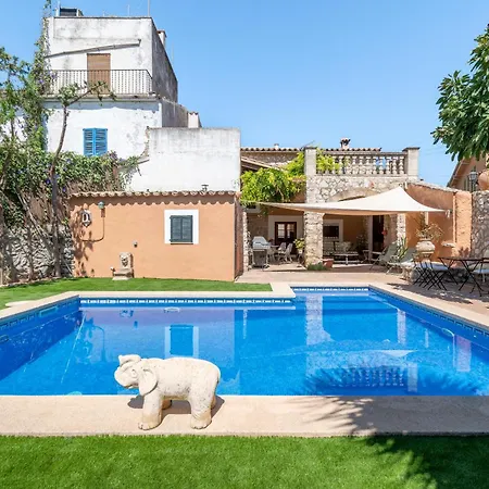 Ca'n Blanch Holiday home *